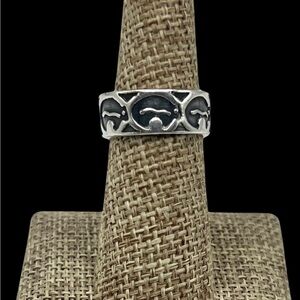 Signed Mexico Southwestern Mens Womens Sterling Silver Spirit Bear Band Ring 7